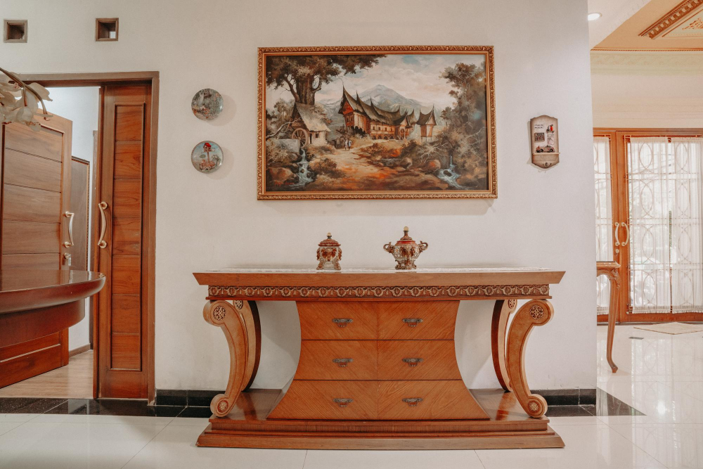 Buffet arrondi vintage pour votre intérieur.jpg