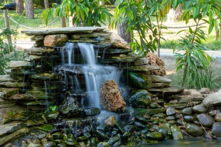 Choisir la cascade idéale pour magnifier votre bassin