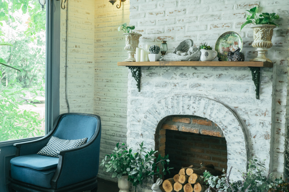 Habillage d'insert dans cheminée ancienne 