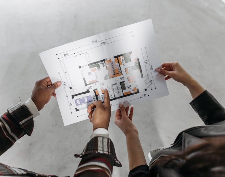 conseils pour optimiser l'espace et l'aménagement sur un Plan maison étroite et longue